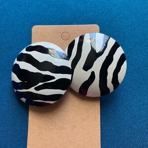 Vintage Large 80’s Chic Zebra Print Button Earrings
